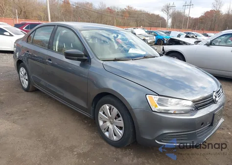 2011 Volkswagen Jetta 2.0L S из США, поврежденный, VIN 3VW2K7AJ7BM022495